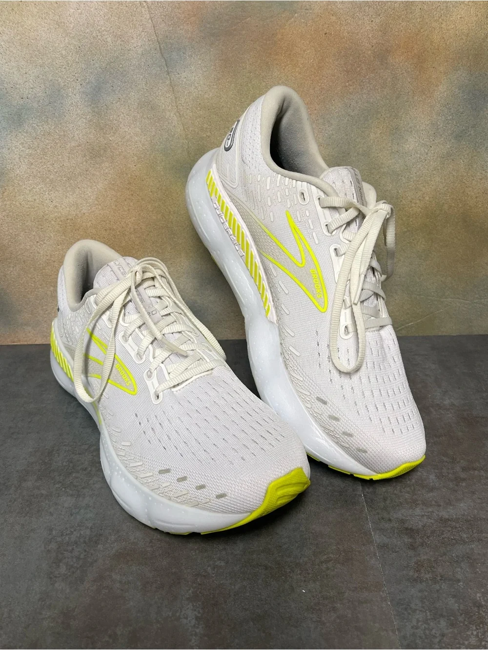 Brooks Glycerin 20 Men's White/Nightlife Running Shoes Size 9.5D